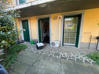 Quadrilocale in Vendita a Stezzano, 98'250&euro;, 86 m², con Box