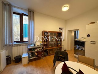 Quadrilocale in Vendita a Siena, 355'000&euro;, 90 m², arredato