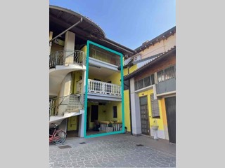 Quadrilocale in Vendita a Cologno al Serio, 57'937&euro;, 151 m²