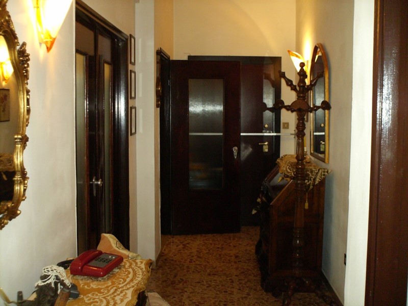 Appartamento in Vendita a Pisa, 295'000&euro;, 130 m², con Box
