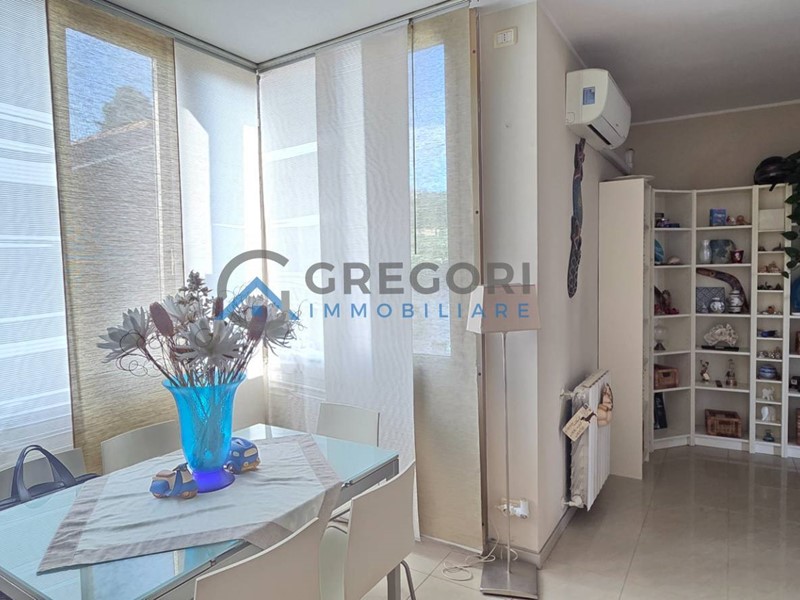 Quadrilocale in Vendita a Giulianova, 168'000&euro;, 91 m²