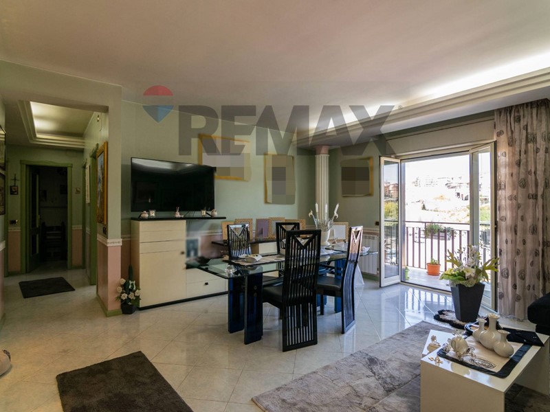 Trilocale in Vendita a Catania, 165'000&euro;, 90 m²