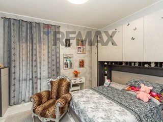 Appartamento in Vendita a Catania, 78'000&euro;, 85 m²