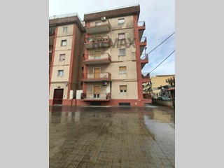 Appartamento in Vendita a Catania, 149'000&euro;, 135 m²