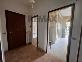 Bilocale in Vendita a Tortona, 48'000&euro;, 67 m²