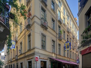 Appartamento in Vendita a Torino, 595'000&euro;, 210 m²