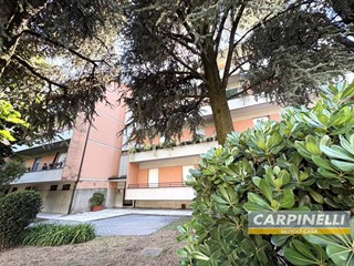 Quadrilocale in Vendita a Desio, 180'000&euro;, 112 m²