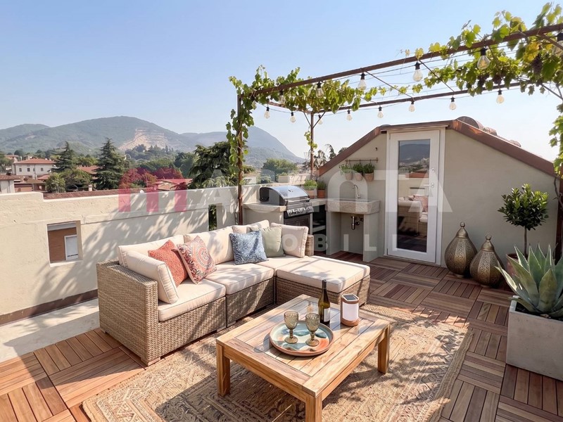 Quadrilocale in Vendita a Rezzato, 630'000&euro;, 235 m²
