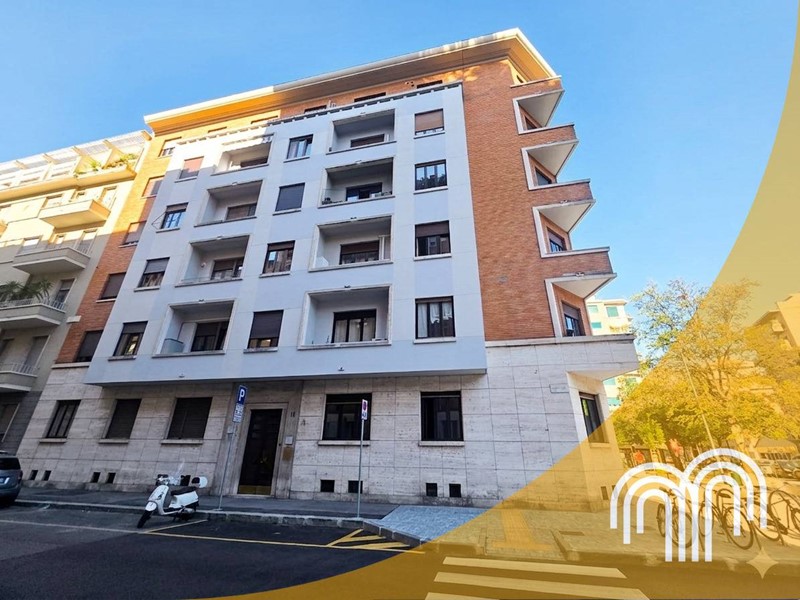 Quadrilocale in Vendita a Torino, 225'000&euro;, 115 m²