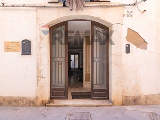 Bilocale in Vendita a Siracusa, 90'000&euro;, 45 m²
