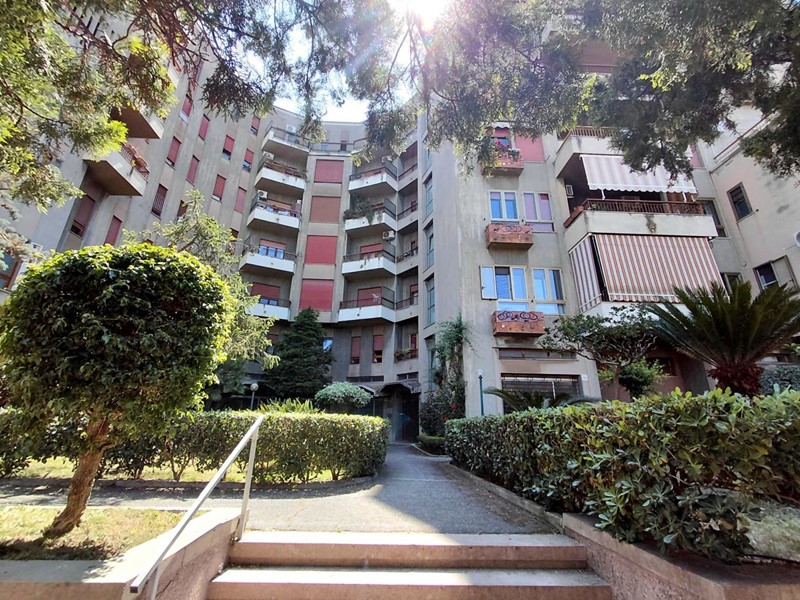 Quadrilocale in Vendita a Barcellona Pozzo di Gotto, 80'000&euro;, 115 m²