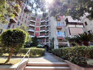 Quadrilocale in Vendita a Barcellona Pozzo di Gotto, 80'000&euro;, 115 m²
