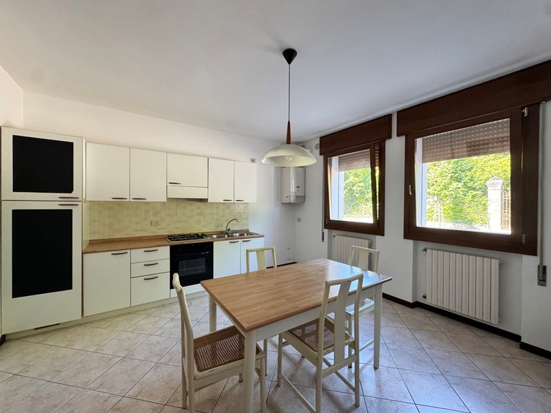 Bilocale in Vendita a Campiglia dei Berici, 63'000&euro;, 60 m²