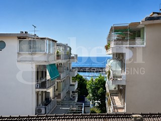 Trilocale in Vendita a Sanremo, 330'000&euro;, 85 m²