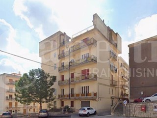 Appartamento in Vendita a Modica, 84'900&euro;, 148 m²