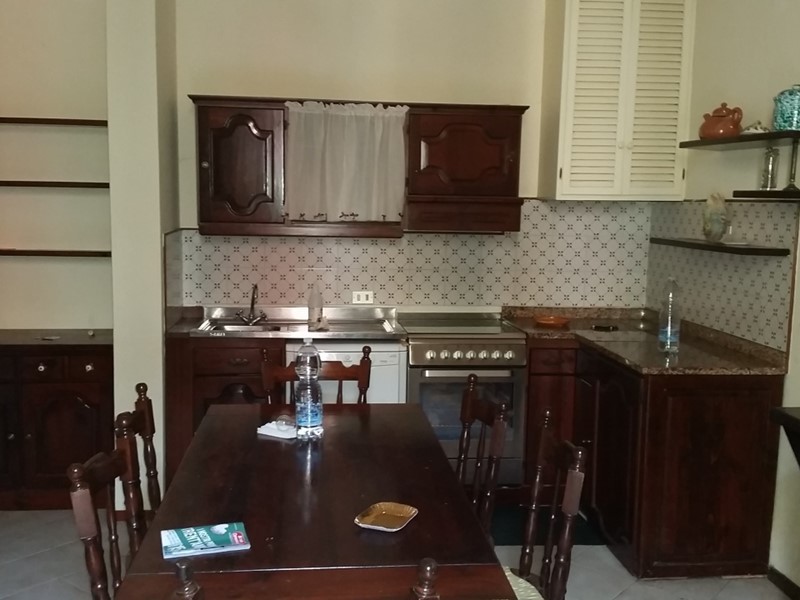 Trilocale in Vendita a Viareggio, 500'000&euro;, 75 m², arredato