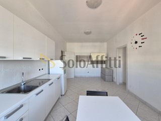Bilocale in Affitto a Catanzaro, zona Lido Lungomare, 450&euro;, 60 m², arredato