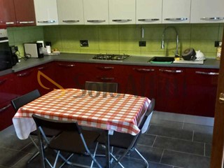 Appartamento in Affitto a Torino, zona Rebaudengo, 650&euro;, 100 m², arredato