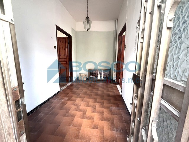 Quadrilocale in Vendita a La Spezia, 110'000&euro;, 111 m²