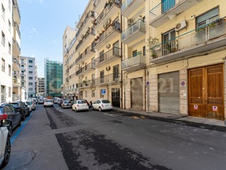 Quadrilocale in Affitto a Catania, 1'000&euro;, 130 m²