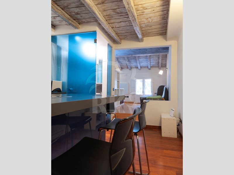 Monolocale in Affitto a Bologna, zona Centro Storico, 750&euro;, 30 m², arredato