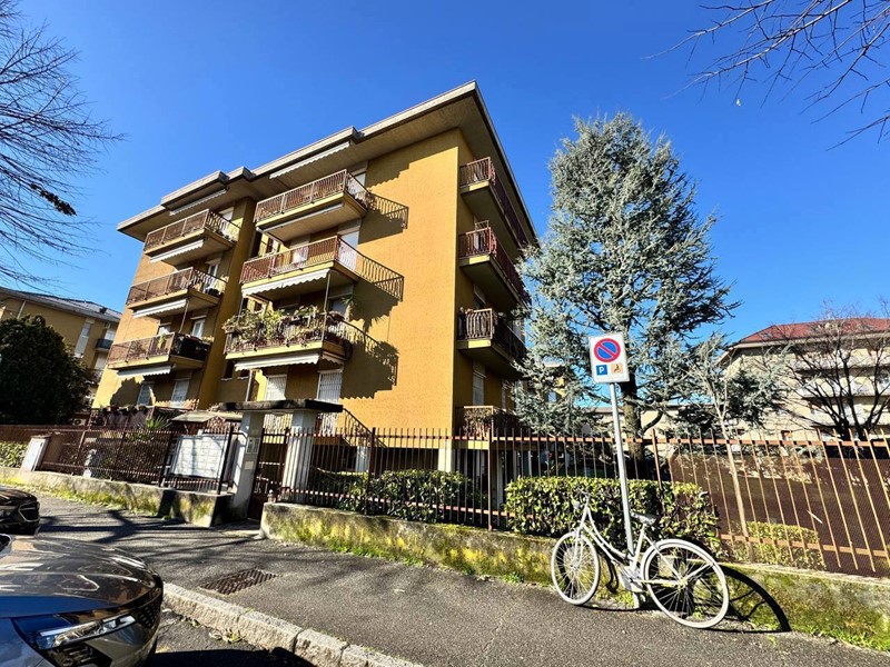 Appartamento in Vendita a Treviglio, 210'000&euro;, 120 m², con Box