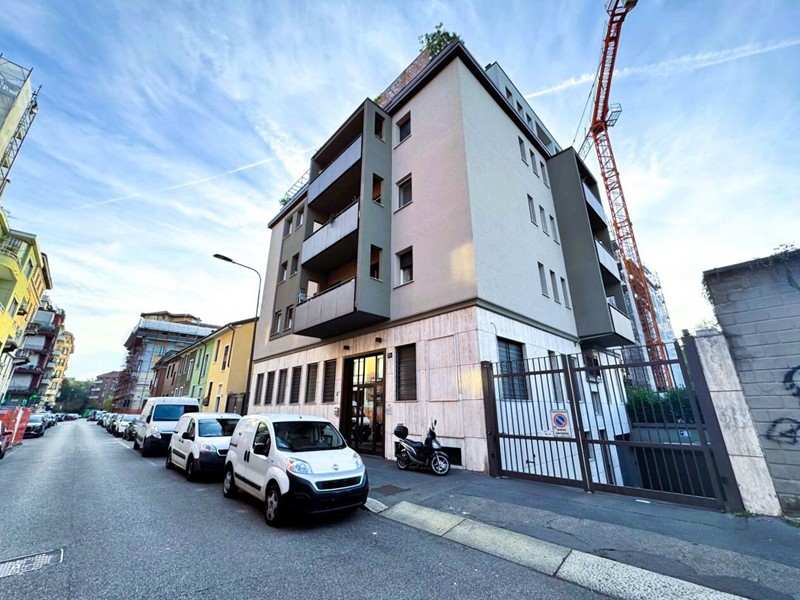Appartamento in Affitto a Milano, 2'000&euro;, 85 m², arredato
