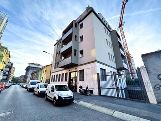 Appartamento in Affitto a Milano, 2'000&euro;, 85 m², arredato