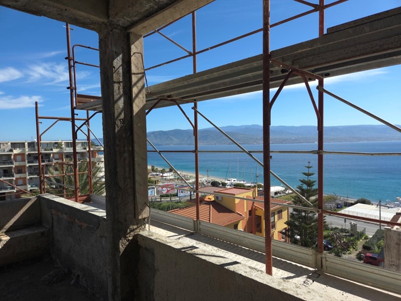 Quadrilocale in Vendita a Messina, 407'000&euro;, 116 m²