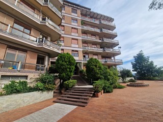 Trilocale in Vendita a Messina, 170'000&euro;, 85 m², arredato