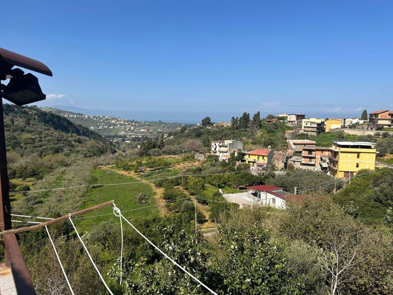 Quadrilocale in Vendita a Barcellona Pozzo di Gotto, 35'000&euro;, 120 m²