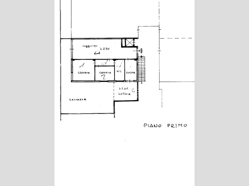 Quadrilocale in Vendita a Carrara, zona Fossola, 150'000&euro;, 100 m²