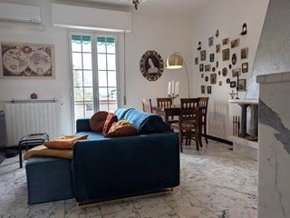 Quadrilocale in Affitto a Carrara, zona Avenza, 1'100&euro;, 70 m², arredato