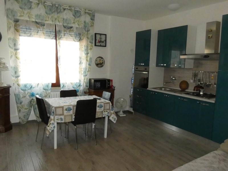 Quadrilocale in Vendita a Rosignano Marittimo, zona Rosignano Solvay, 165'000&euro;, 85 m²