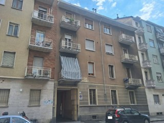 Quadrilocale in Vendita a Torino, 63'000&euro;, 104 m²