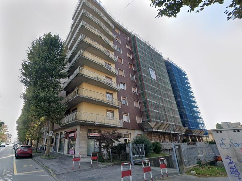 Quadrilocale in Vendita a Melegnano, 113'250&euro;, 105 m², con Box