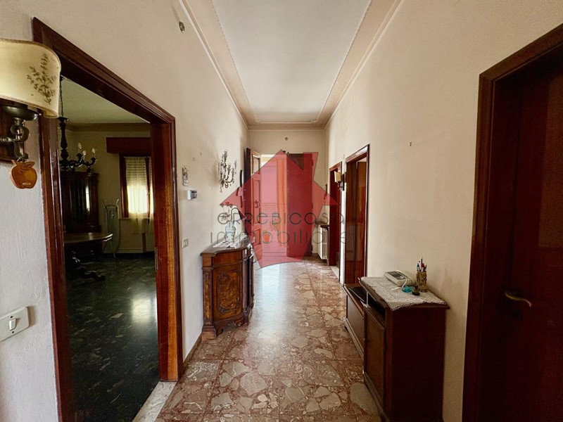 Appartamento in Vendita a Vinci, zona Vitolini, 150'000&euro;, 100 m²