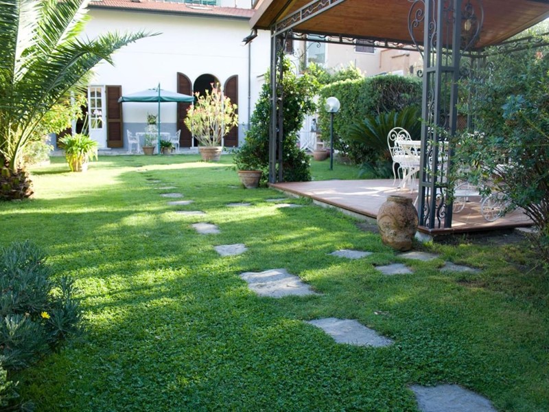 Quadrilocale in Affitto a Carrara, 1'300&euro;, 90 m², arredato