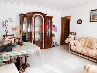 Quadrilocale in Vendita a Trapani, 110'000&euro;, 122 m²