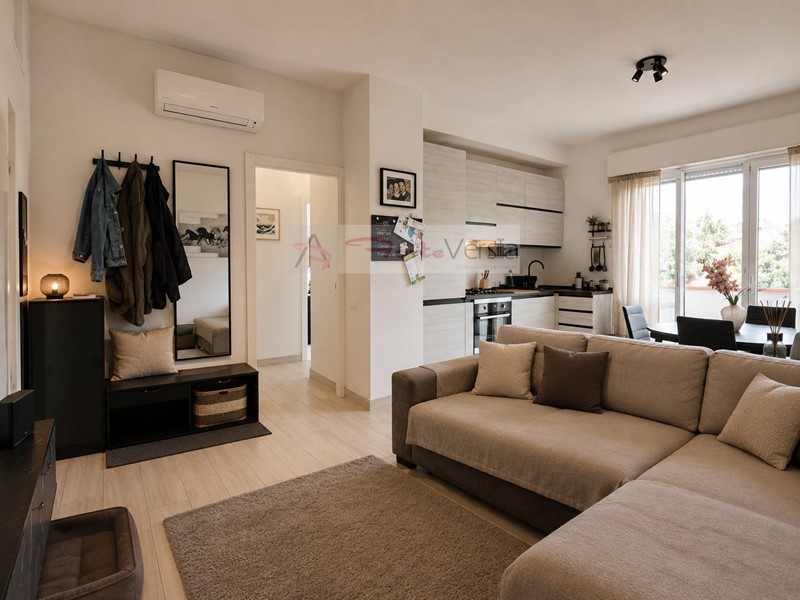 Quadrilocale in Vendita a Montignoso, 320'000&euro;, 76 m²