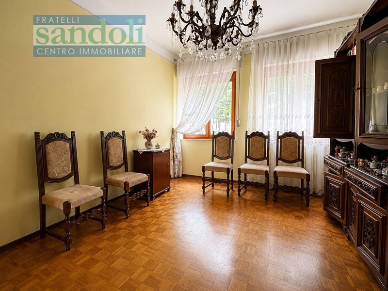 Bilocale in Vendita a Vercelli, 75'000&euro;, 75 m²