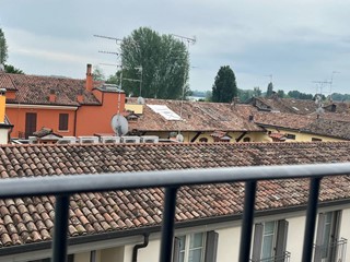 Quadrilocale in Vendita a Mantova, 355'000&euro;, 146 m²
