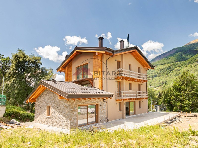 Trilocale in Vendita a Temù, 449'000&euro;, 100 m²