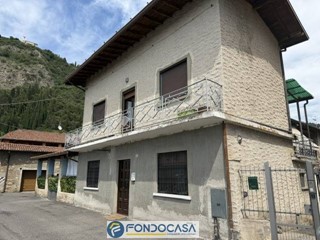 Quadrilocale in Vendita a Provaglio d'Iseo, 189'900&euro;, 124 m²