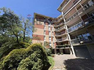 Trilocale in Vendita a Varese, 265'000&euro;, 122 m²