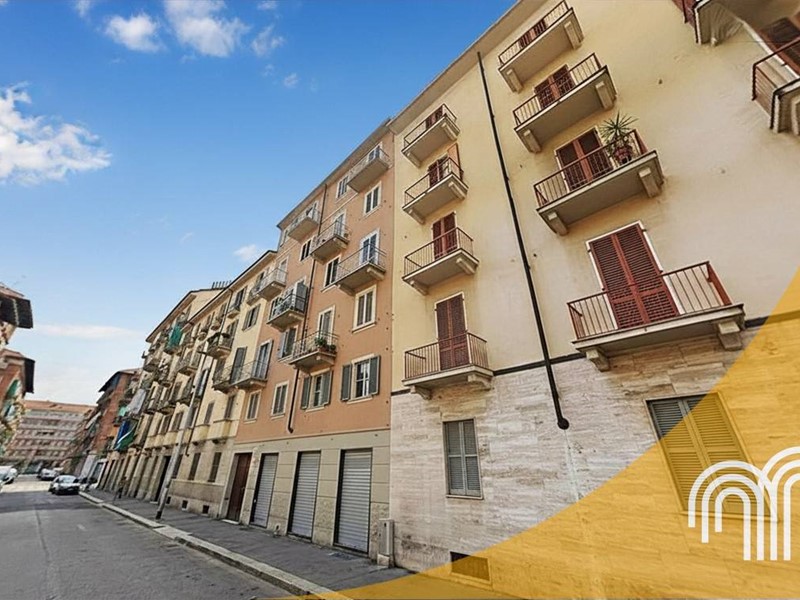 Bilocale in Vendita a Torino, 59'000&euro;, 50 m²