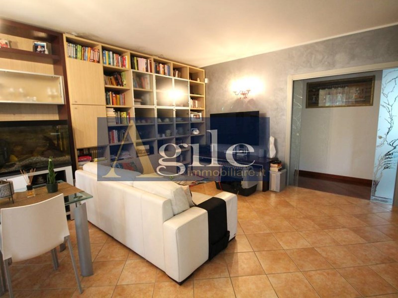 Appartamento in Vendita a Maltignano, 245'000&euro;, 200 m²