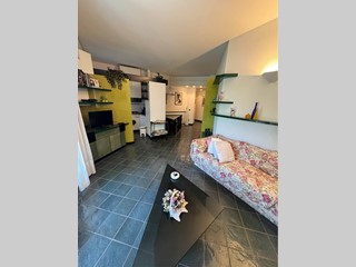 Trilocale in Vendita a Rapallo, 240'000&euro;, 115 m²