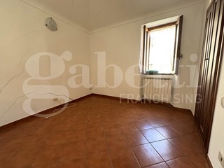 Trilocale in Vendita a Stellanello, 40'500&euro;, 57 m²