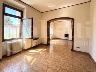 Appartamento in Vendita a Avezzano, 165'000&euro;, 199 m²